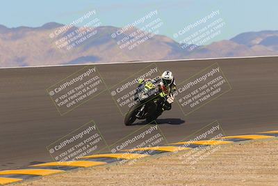 media/Sep-11-2022-SoCal Trackdays (Sun) [[81b7e951af]]/Bowl (820am)/